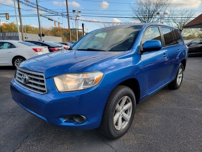 2008 Toyota Highlander Base AWD 4dr SUV for sale in Akron, OH