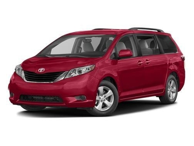 2017 Toyota Sienna for Sale in Chicago, Illinois