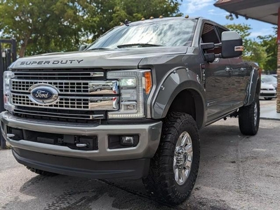 2019 Ford F250 Super Duty Crew Cab Platinum Pickup 4D 6 3/4 ft for sale in Hollywood, FL