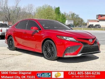 2021 Toyota Camry Hybrid for Sale in Chicago, Illinois