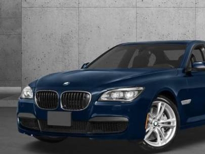 BMW 7 Series 4.4L V-8 Gas Turbocharged