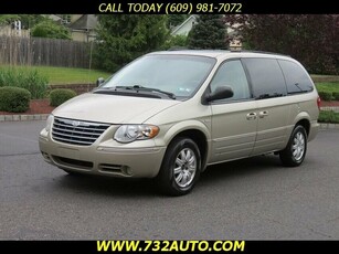 2005 Chrysler Town & Country