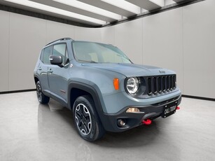 PRE-OWNED 2016 JEEP RENEGADE TRAILHAWK