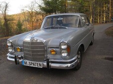 FOR SALE: 1965 Mercedes Benz 220S $31,495 USD