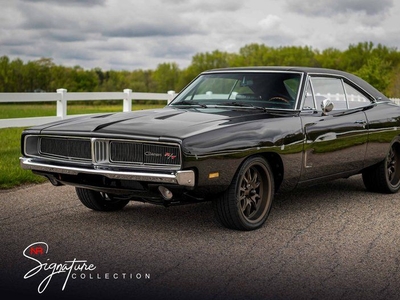 1969 Dodge Charger Real Deal 440 R/T XS29 1969 Dodge Charger Real Deal 440 R/T XS29 Triple Black Restomod
