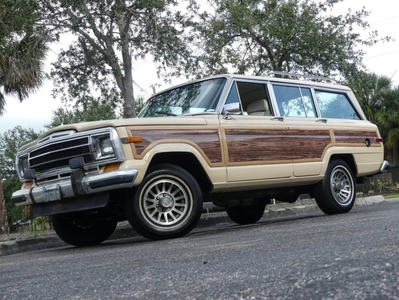 FOR SALE: 1989 Jeep Grand Wagoneer $20,995 USD