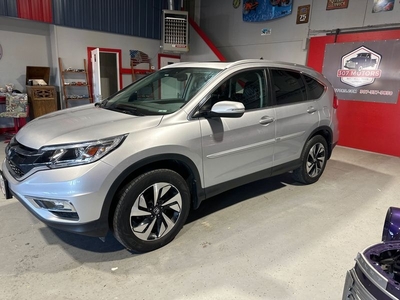 2015 Honda CR-V Touring 2 Owner, AWD, Leather, Sunroof, Backup Cam, Ready for the Road!! for sale in Casper, WY