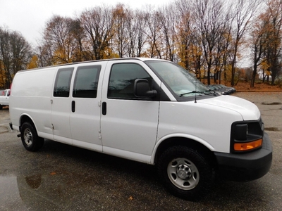 2017 Chevrolet Express 3500 3dr Extended Cargo Van for sale in Uniontown, OH