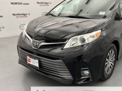 Toyota Sienna 3500