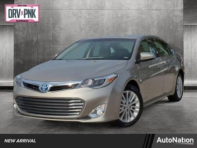 2015 Toyota Avalon Hybrid Electric XLE Touring Sedan $16,852