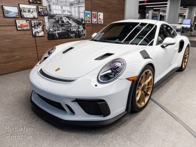 FOR SALE: 2019 Porsche 911 GT3 RS $264,888 USD ON SALE