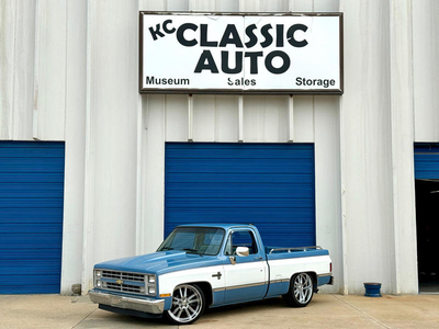 FOR SALE: 1987 Chevrolet C10 $32,900 USD