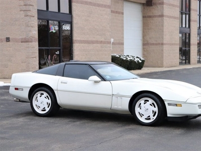 FOR SALE: 1988 Chevrolet Corvette $8,500 USD