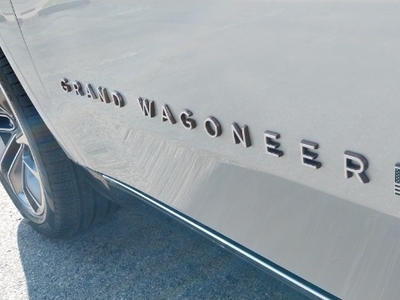 2023 Jeep Grand Wagoneer Series III in Shelbyville, KY