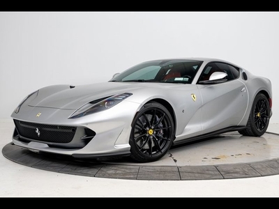 Certified 2018 Ferrari 812 Superfast for sale in PLAINVIEW, NY 11803: Hatchback Details - 669243047 | Kelley Blue Book