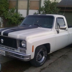 FOR SALE: 1977 Chevrolet C10 $13,495 USD