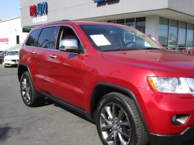 Jeep Grand Cherokee 3.6L V-6 Gas