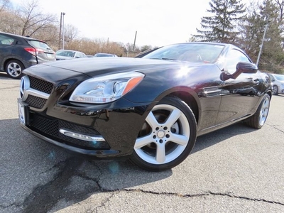 Used 2014 Mercedes-Benz SLK 250 for sale in Tarrytown, NY 10591: Convertible Details - 674416043 | Kelley Blue Book