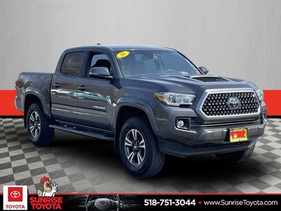 Used 2018 Toyota Tacoma TRD Sport for sale in Oakdale, NY 11769: Truck Details - 678649052 | Kelley Blue Book