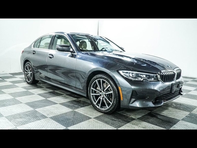 Used 2019 BMW 330i xDrive Sedan for sale in BROOKLYN, NY 11234: Sedan Details - 675845217 | Kelley Blue Book