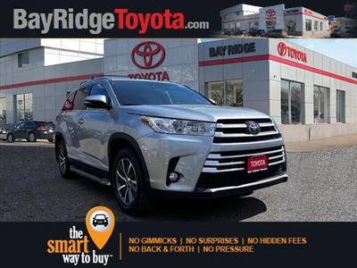 Used 2019 Toyota Highlander XLE for sale in Brooklyn, NY 11220: Sport Utility Details - 679768502 | Kelley Blue Book