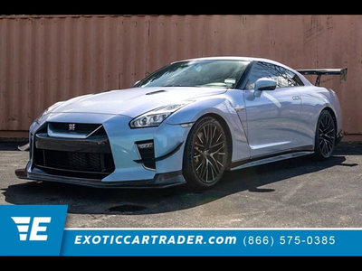 Used 2020 Nissan GT-R Premium for sale in New York, NY 11206: Coupe Details - 677613880 | Kelley Blue Book