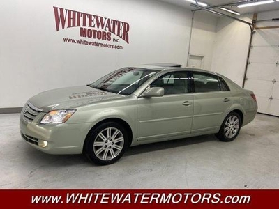 2007 Toyota Avalon for Sale in Northwoods, Illinois