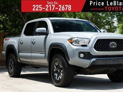 2018 Toyota Tacoma for Sale in Northwoods, Illinois