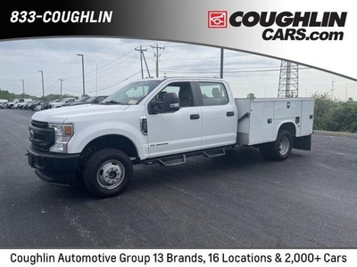 2020 Ford F-350 Chassis Cab for Sale in Saint Louis, Missouri