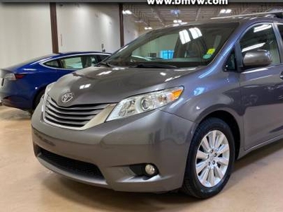 Toyota Sienna 3.5L V-6 Gas