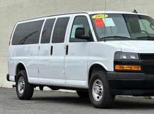 Chevrolet Express Passenger 4300