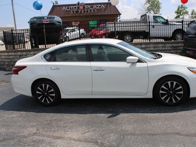 2018 Nissan Altima 2.5 SV in Saint Peters, MO