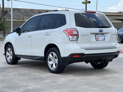 2018 Subaru Forester 2.5i in Baytown, TX