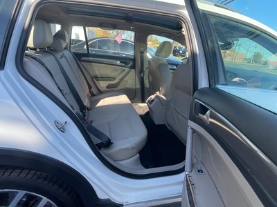 2019 Volkswagen Golf Alltrack TSI SE in New Britain, CT