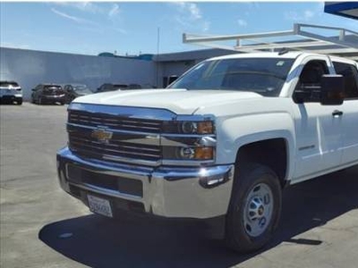 Chevrolet Silverado 2500HD 6.0L V-8 Gas