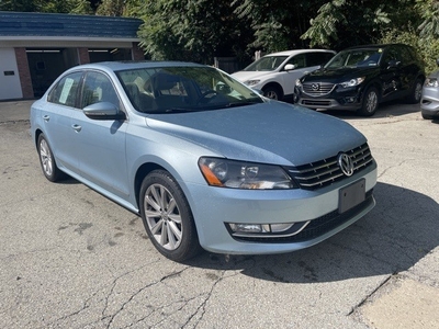 Used 2013 Volkswagen Passat 2.5 SEL FWD With Navigation