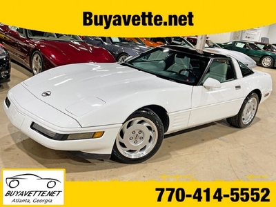 1992 Chevrolet Corvette Coupe *RARE White Interior*