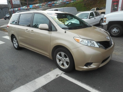 2011 Toyota Sienna