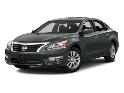 2015 Nissan Altima for Sale in Chicago, Illinois