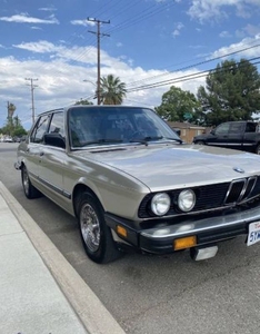 FOR SALE: 1988 Bmw 5 Series $9,595 USD