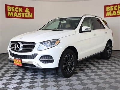 Pre-Owned 2017 Mercedes-Benz GLE 350