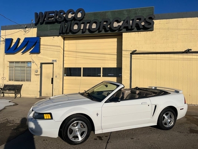 2003 Ford Mustang Premium