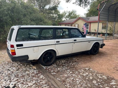 FOR SALE: 1984 Volvo 245 $5,995 USD