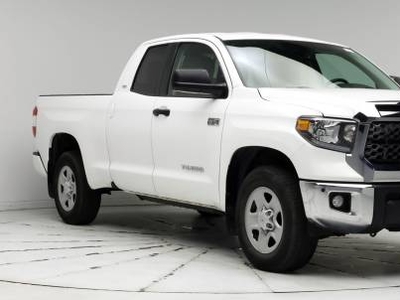 Toyota Tundra 5.7L V-8 Gas