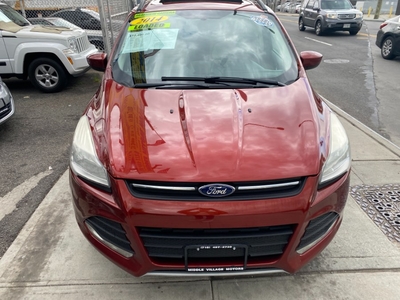 2014 Ford Escape SE in Middle Village, NY
