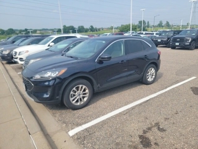 2021 Ford Escape 4DR AWD SE in Shakopee, MN