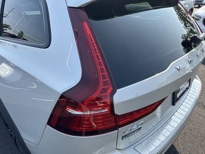 2021 Volvo V60 Cross Country T5 in Manasquan, NJ