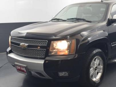 Chevrolet Tahoe 5.3L V-8 Gas