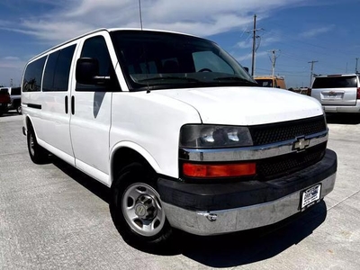 2008 Chevrolet Express 3500 Passenger for Sale in Co Bluffs, Iowa