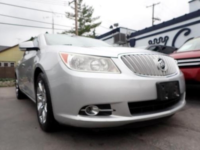 2010 Buick LaCrosse for Sale in Co Bluffs, Iowa